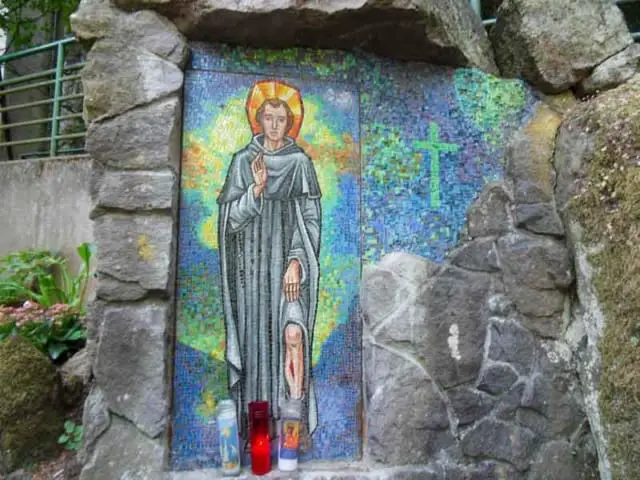 Closeup view of the Mosaic at the Shrine of Our Sorrowful Mother in Portland