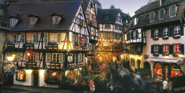 View of the city of Colmar at Christmas time ( Photo credit ACTA (Alscace Tourist Board)