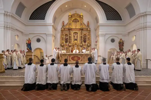 Mass in the main sanctuary during the dedication of the Shrine of Bolessed Stanloey Rother