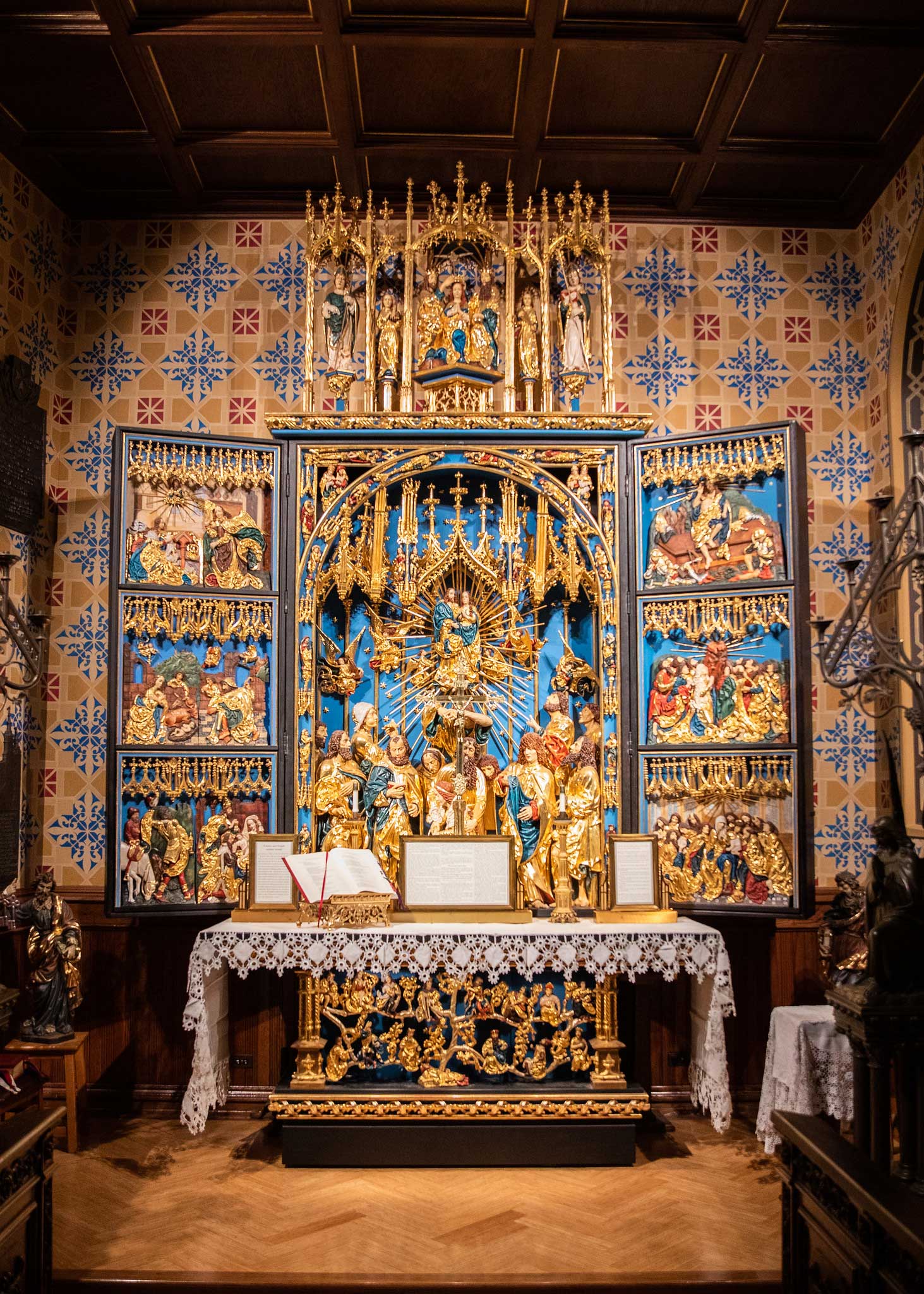 The chapel in St John Cantius Church in Chicago