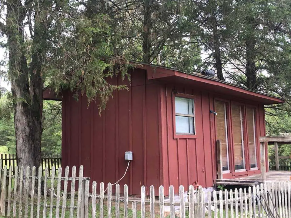 Cabin at Ol Shalom retreat cemter in Arkansas