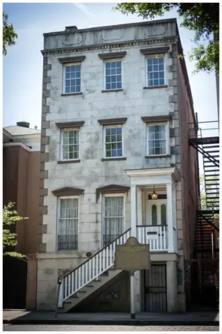 House where Flannery O'Connor lived in Savannah, Georgia