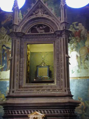 Closeup of the Eucharistic Miracle of Bolsena in Orvieto Cathedral